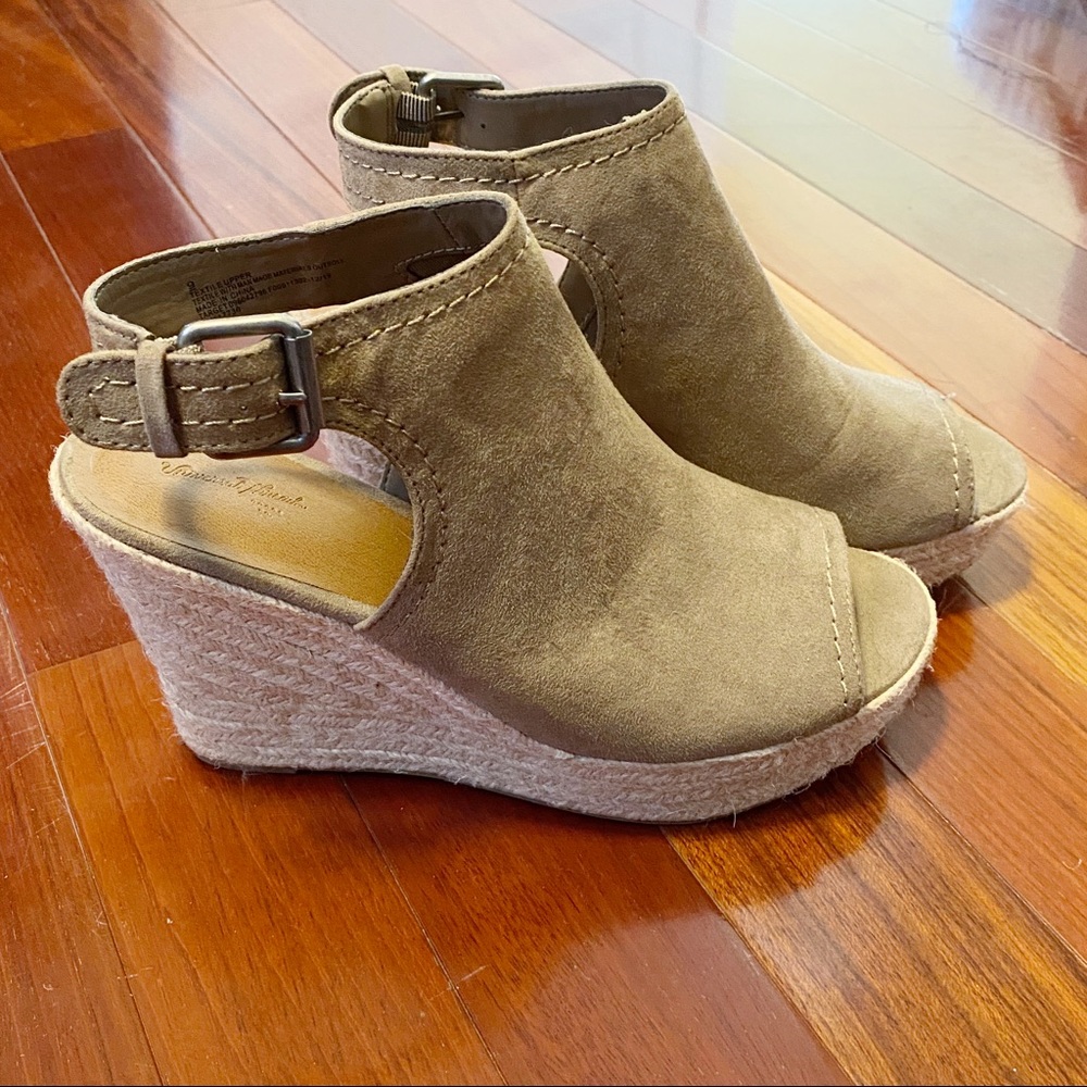 Universal Thread espadrille platform booties